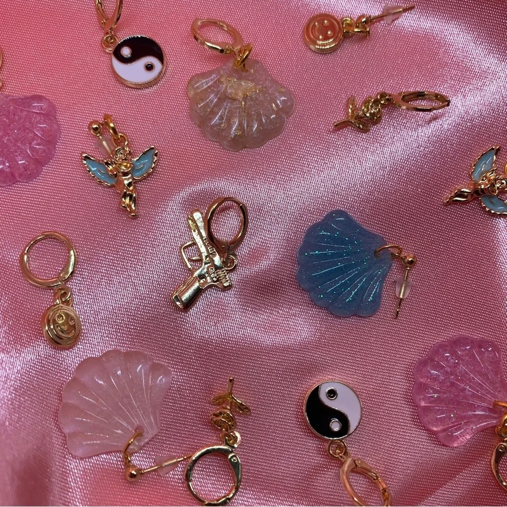 Assorted Mini Earrings - Picture 1 of 1